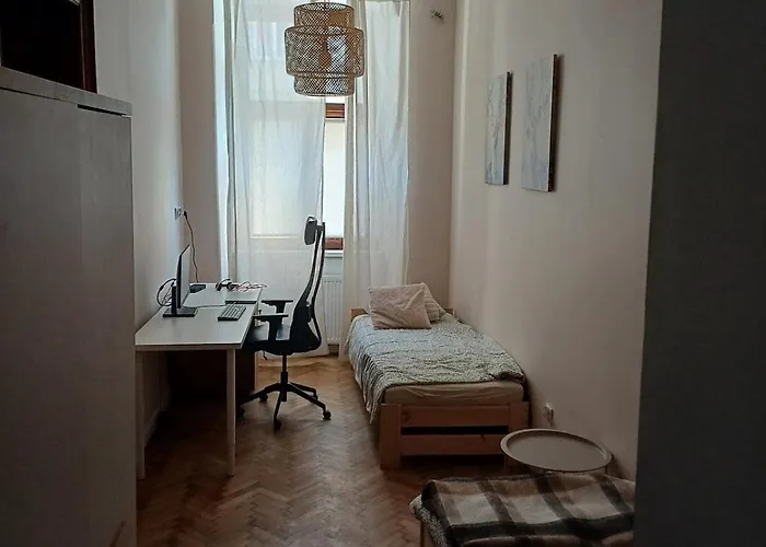 Center 2 1 Kitchen * Krakau