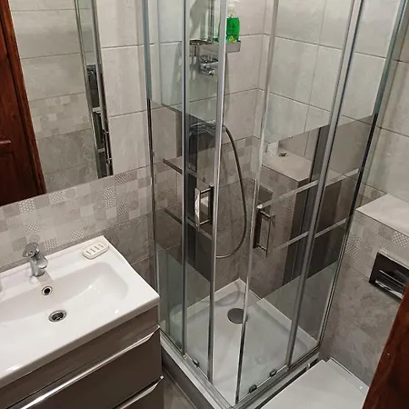 Center 2 1 Kitchen Cracovie